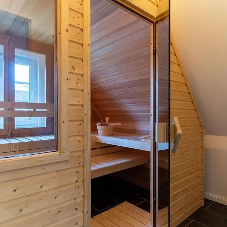 Reetdachhaus Sandhus Reetdachhaus Sandhus Bug * Böhl