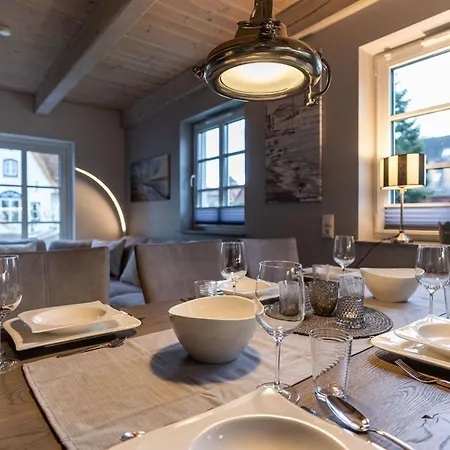 Reetdachhaus Sandhus Reetdachhaus Sandhus Bug Vakantiehuis *