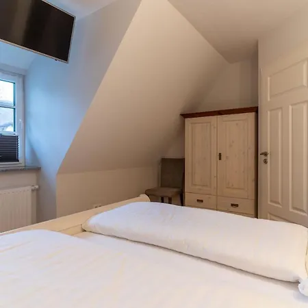 Reetdachhaus Sandhus Reetdachhaus Sandhus Bug Ferienhaus *