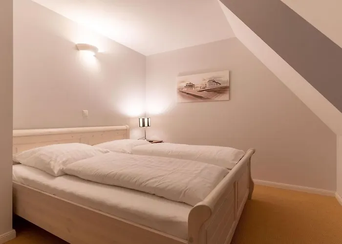 Reetdachhaus Sandhus Reetdachhaus Sandhus Bug Vakantiehuis