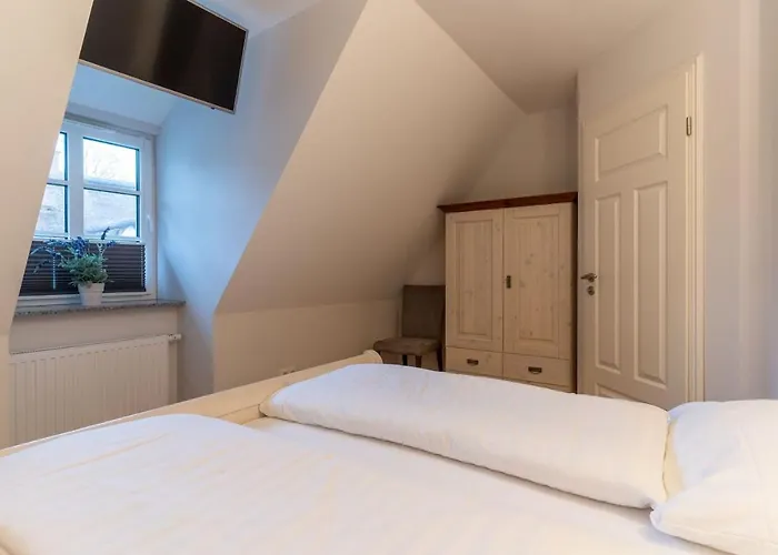 Reetdachhaus Sandhus Reetdachhaus Sandhus Bug Vakantiehuis *